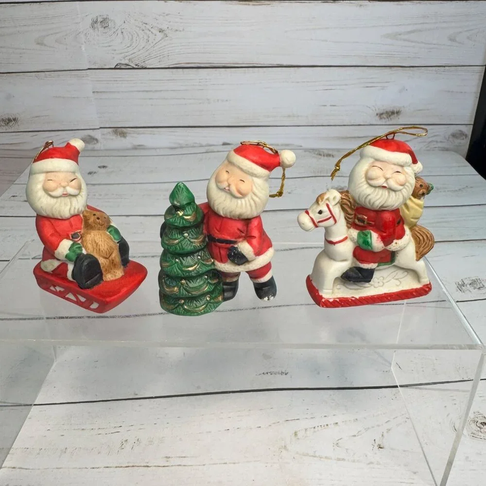 Vintage Ceramic Santa Ornaments Set Of 3 Xmas Around the World - Sleigh Tree & R - Picture 1 of 7